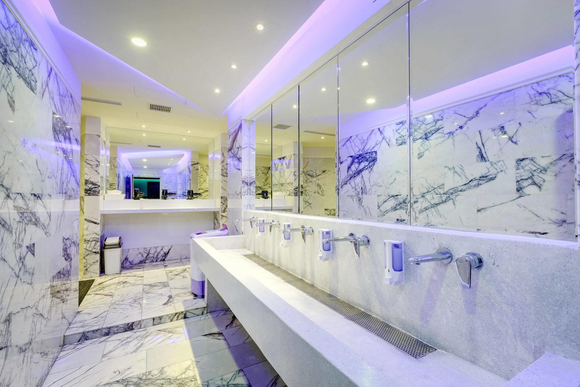 Space Inn Xinyi Taipei Exterior foto